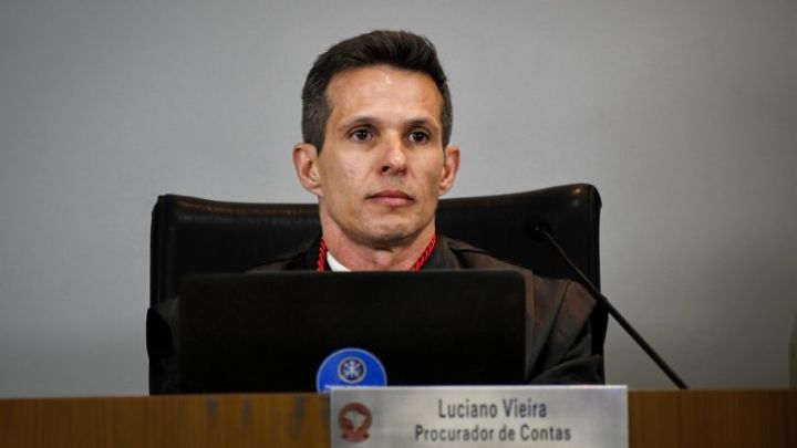 Luciano Vieira toma posse como Procurador-Geral do MPC-ES