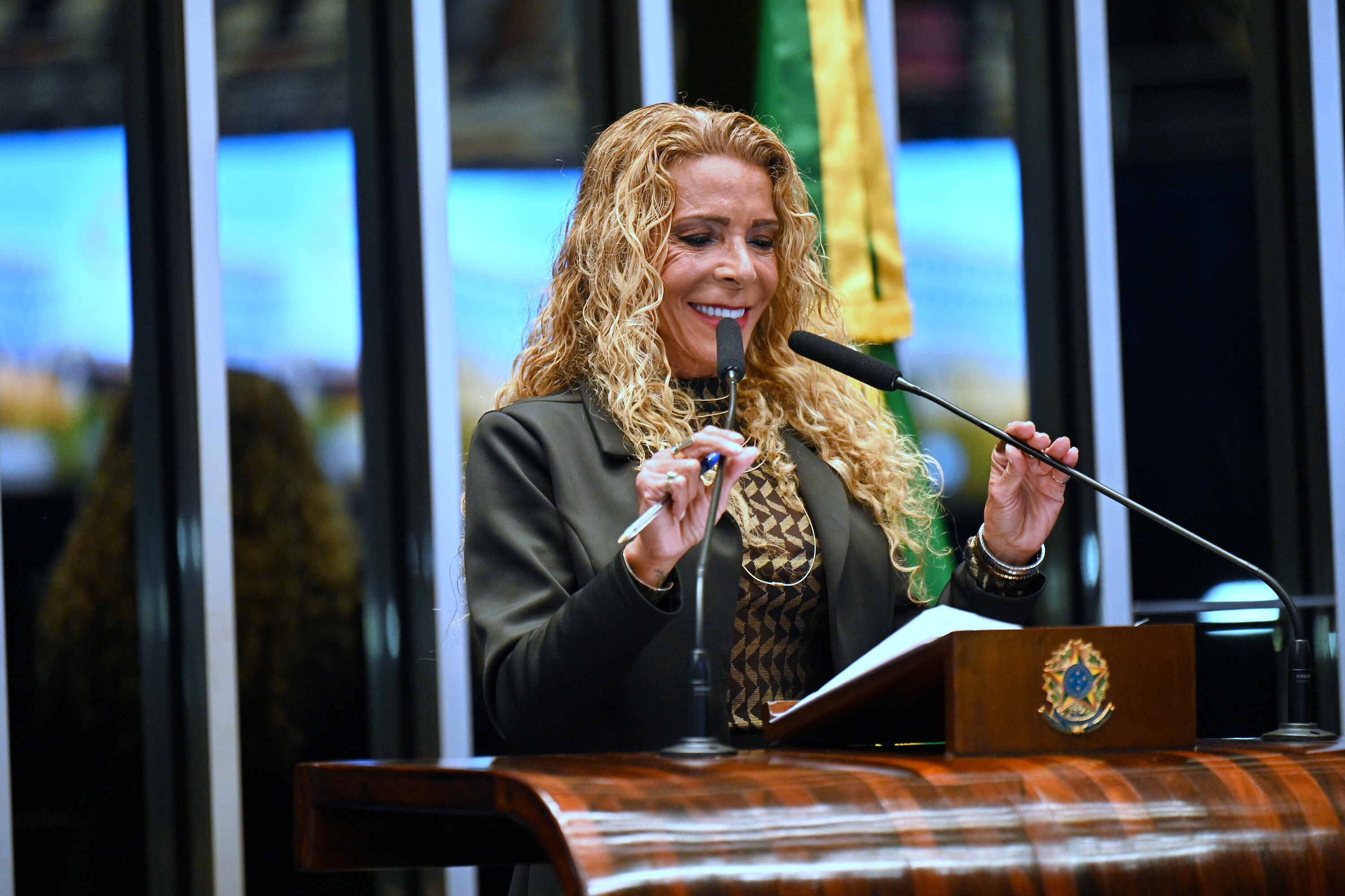 54902800749 8f76f4292c o